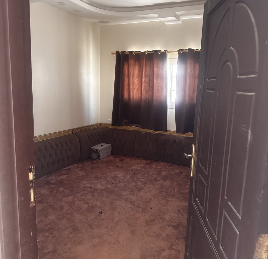 فور فملي - صورة 4